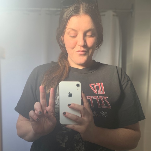 Meet your Posher, Lola - Picture 6 of 11